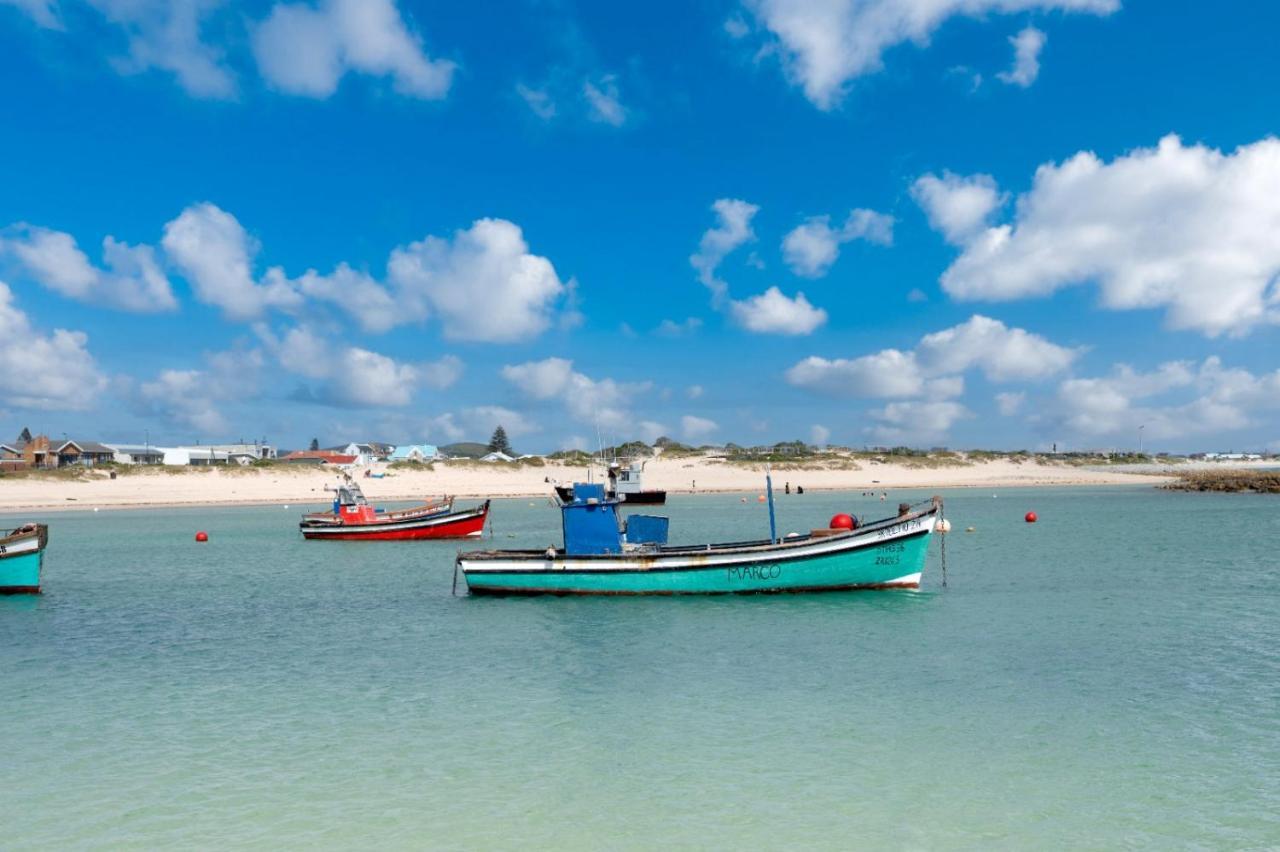 Bliss On The Bay Villa Struisbaai Exterior photo