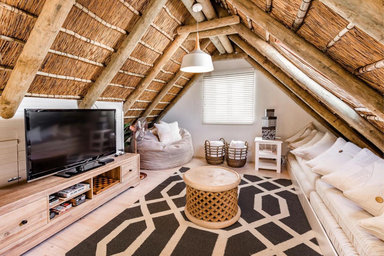 Bliss On The Bay Villa Struisbaai Exterior photo