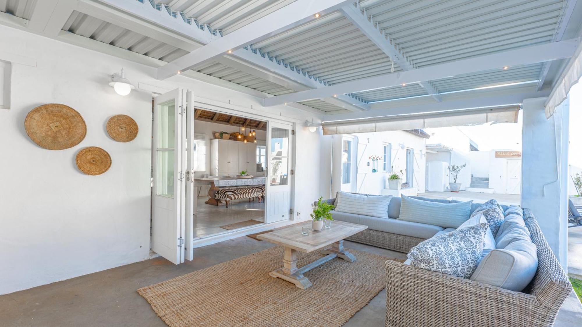 Bliss On The Bay Villa Struisbaai Exterior photo